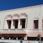 TOWN AND COUNTRY: Deco Napier 